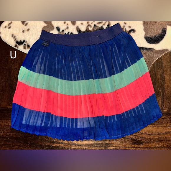 Tommy Hilfiger Girl’s Pleated Multicolored Polyester Skirt M(8/10) - Picture 1 of 6